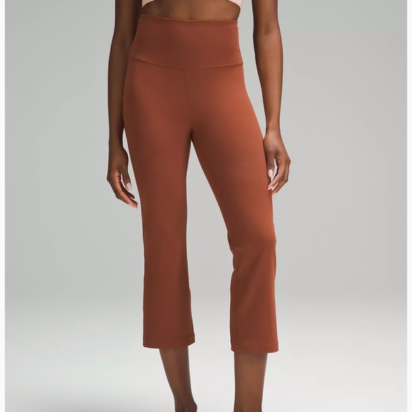 Lululemon Groove Super-High-Rise Crop 23" - Picture 5 of 10